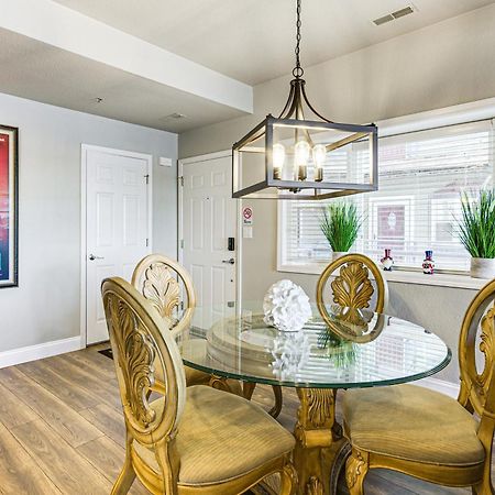Waterfront Lake Ozark Condo With Deck And Pools Ngoại thất bức ảnh