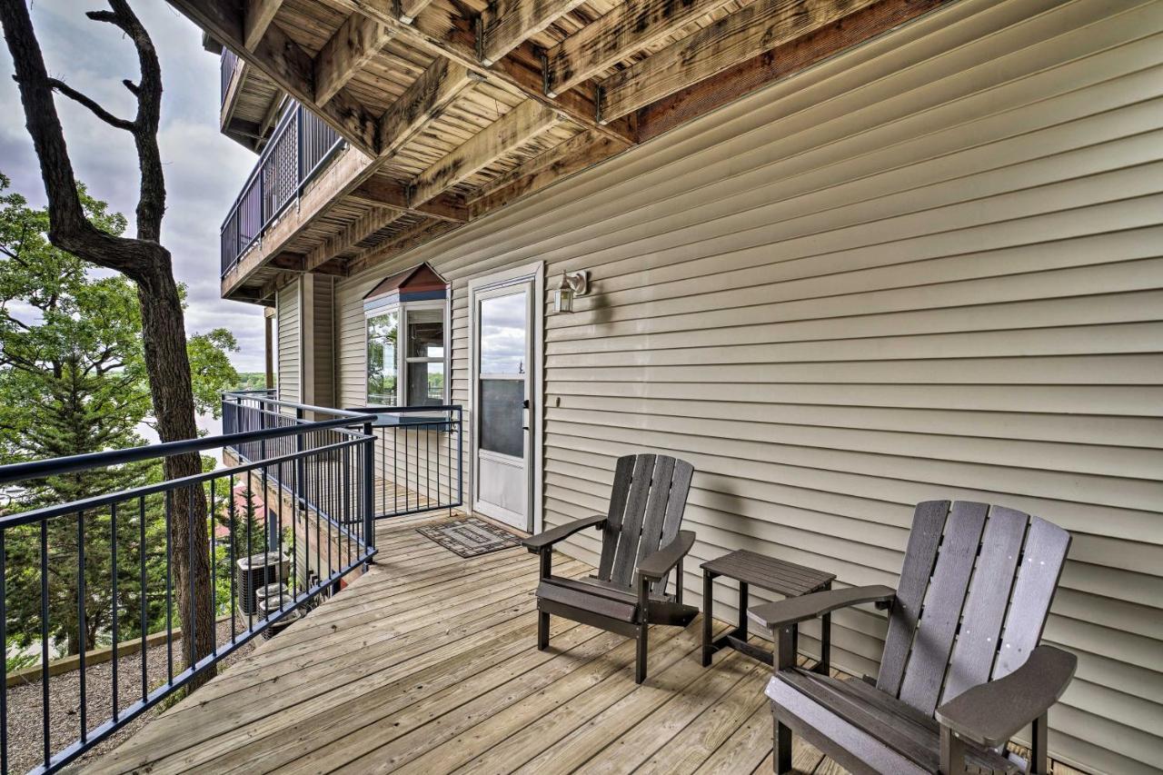 Waterfront Lake Ozark Condo With Deck And Pools Ngoại thất bức ảnh